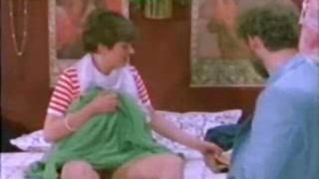 איכות גבוהה :  MILF בלונדינית מצלמותמין רזה מקיימת סקס בלתי ניתן לעצירה עם יופי אתלטי סקסי-<url> 